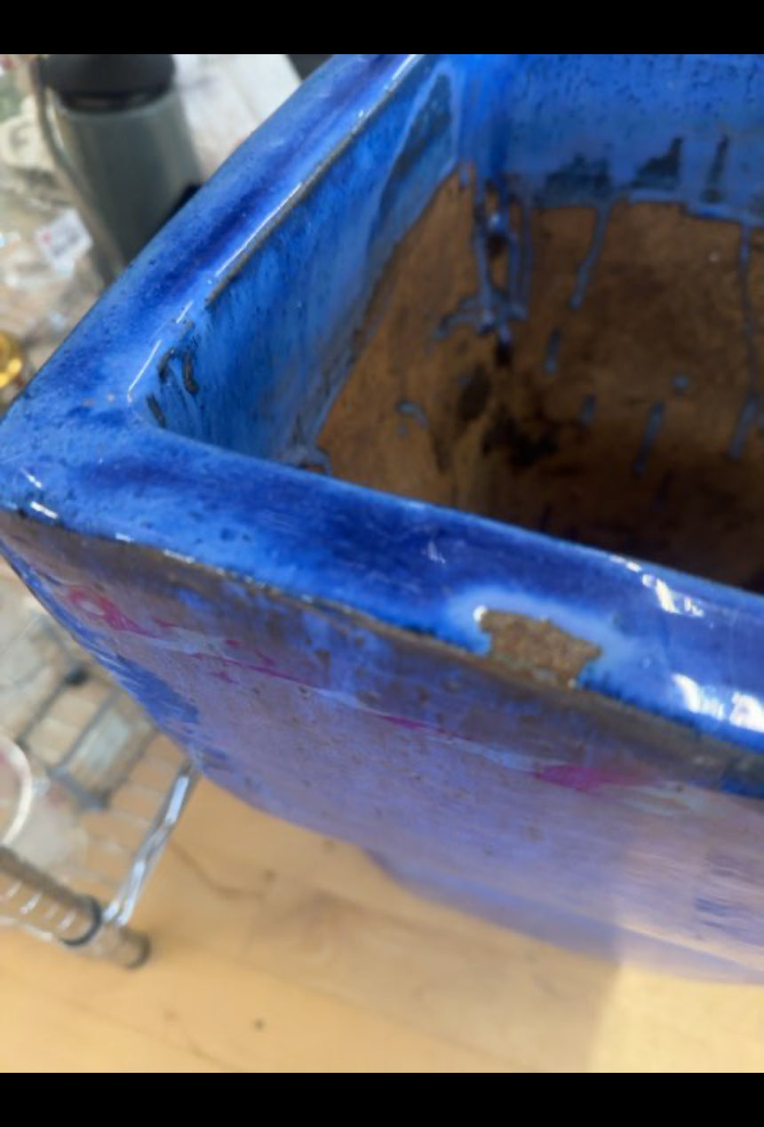 Stor krukke til udendørs brug