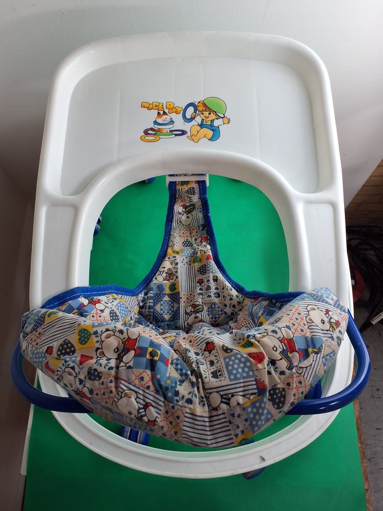 Baby gåstol
