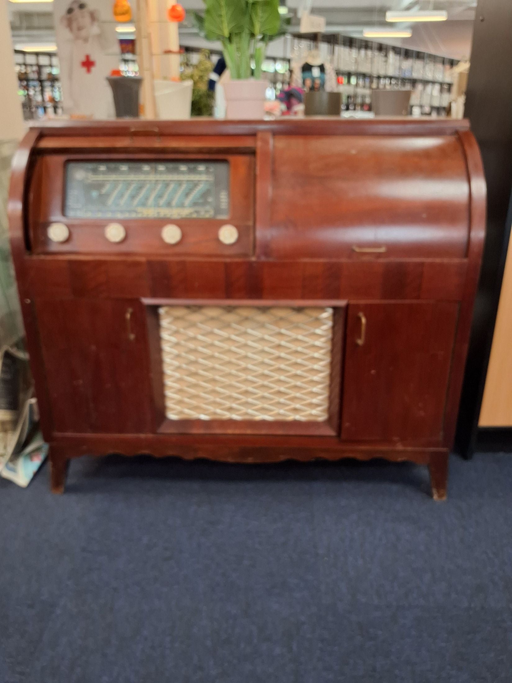 Gl. radio/pladespiller