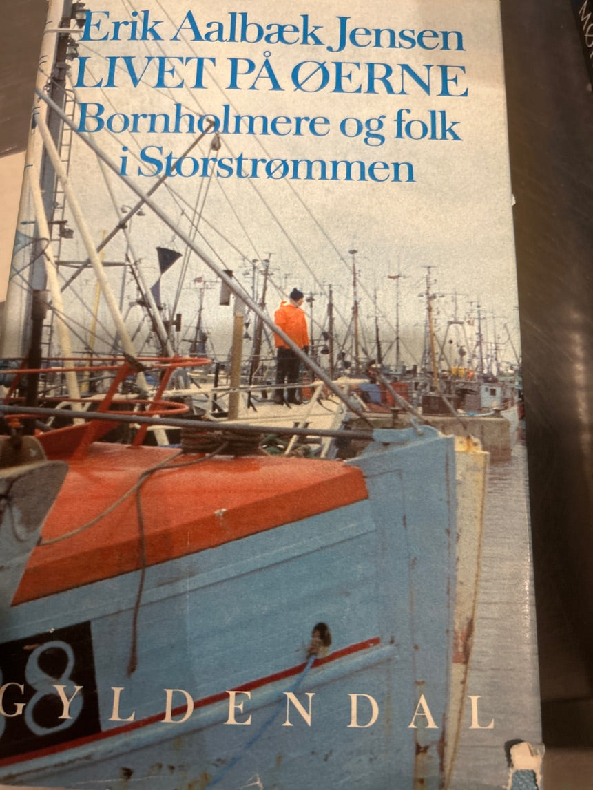 Livet på øerne af Erik Aalbæk Jensen