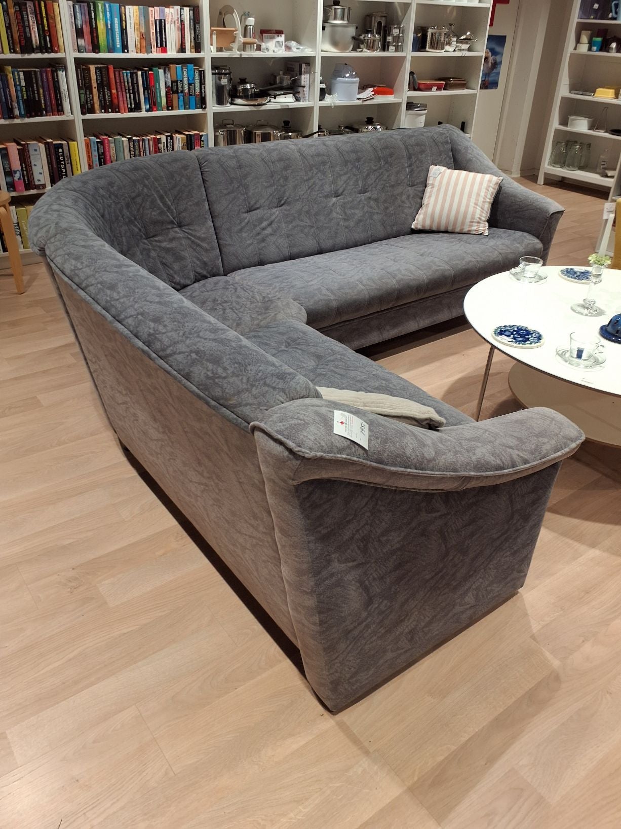 Grå hjørnesofa