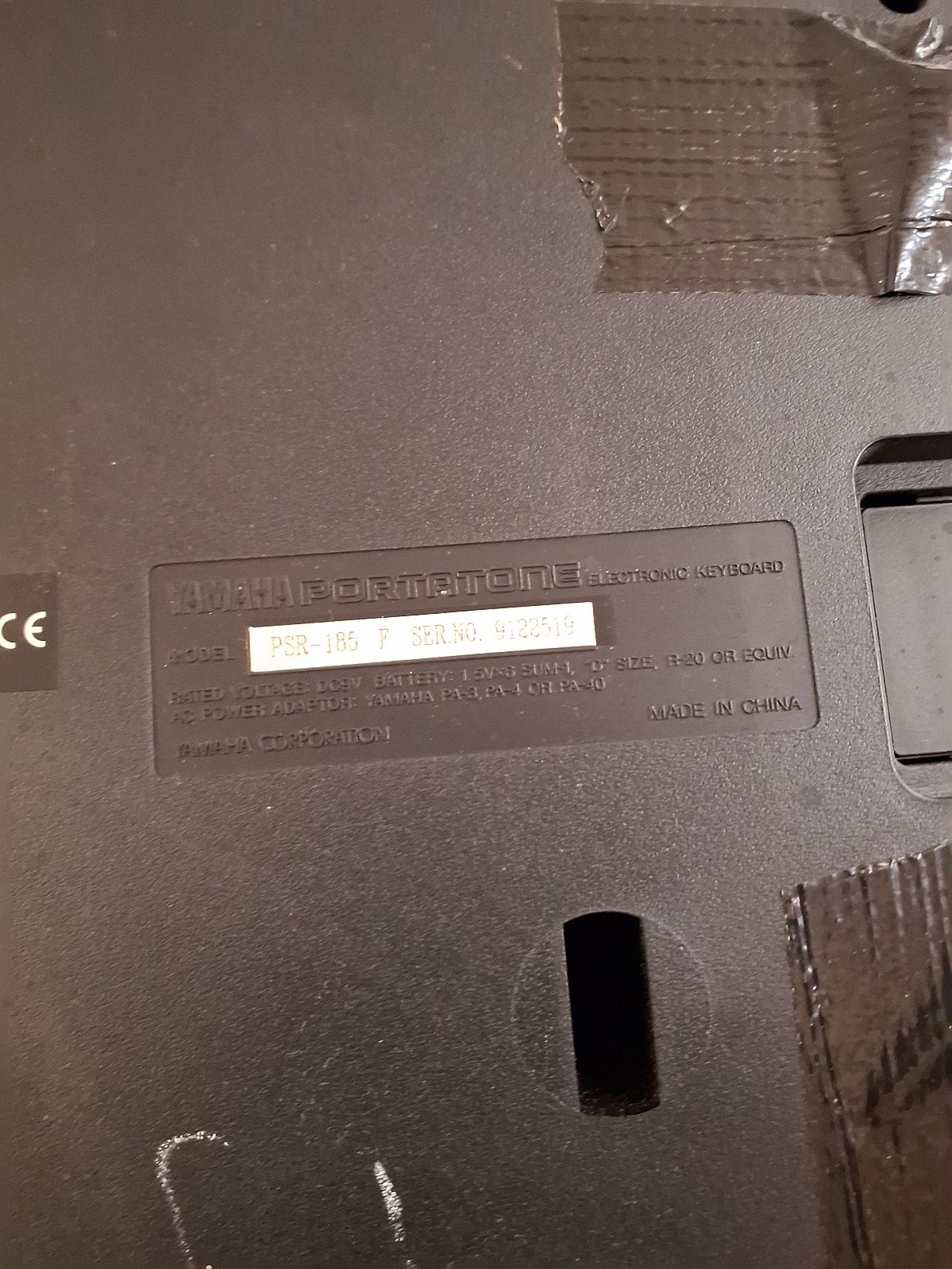 Yamaha PSR 185
