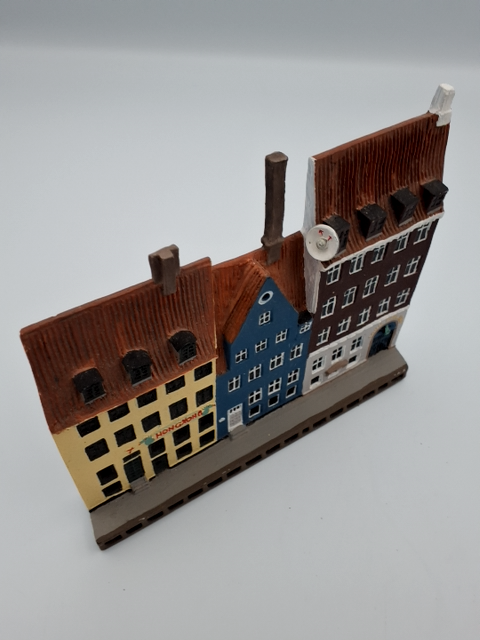 Trip Trap huse, Nyhavn, Hong Kong
