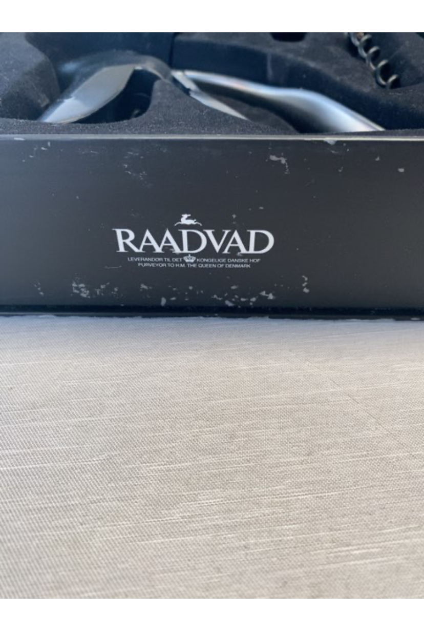 Raadvad vin åbner