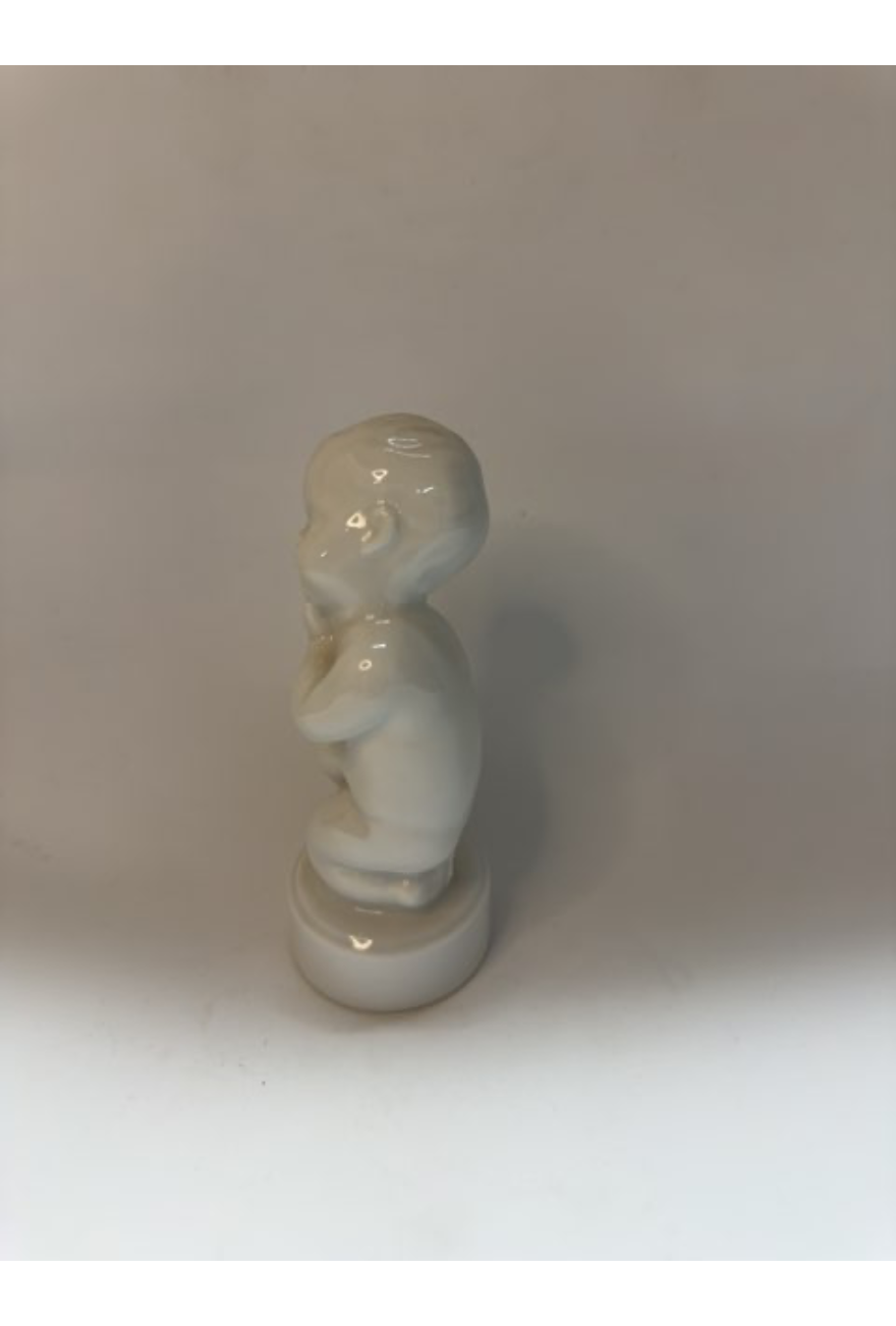 Figur barn nr. 2207