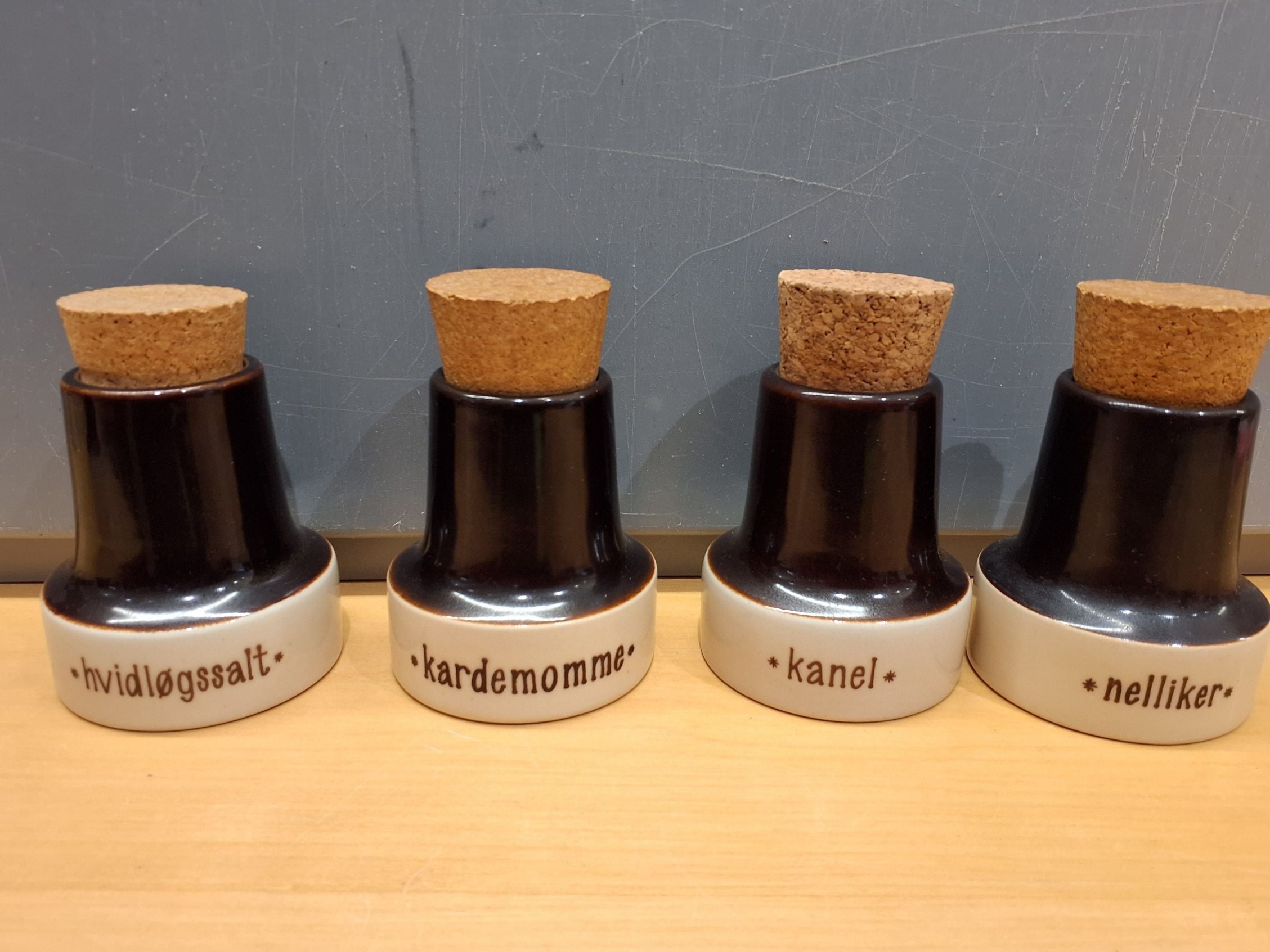 Søholm krydderikrukker lot 2