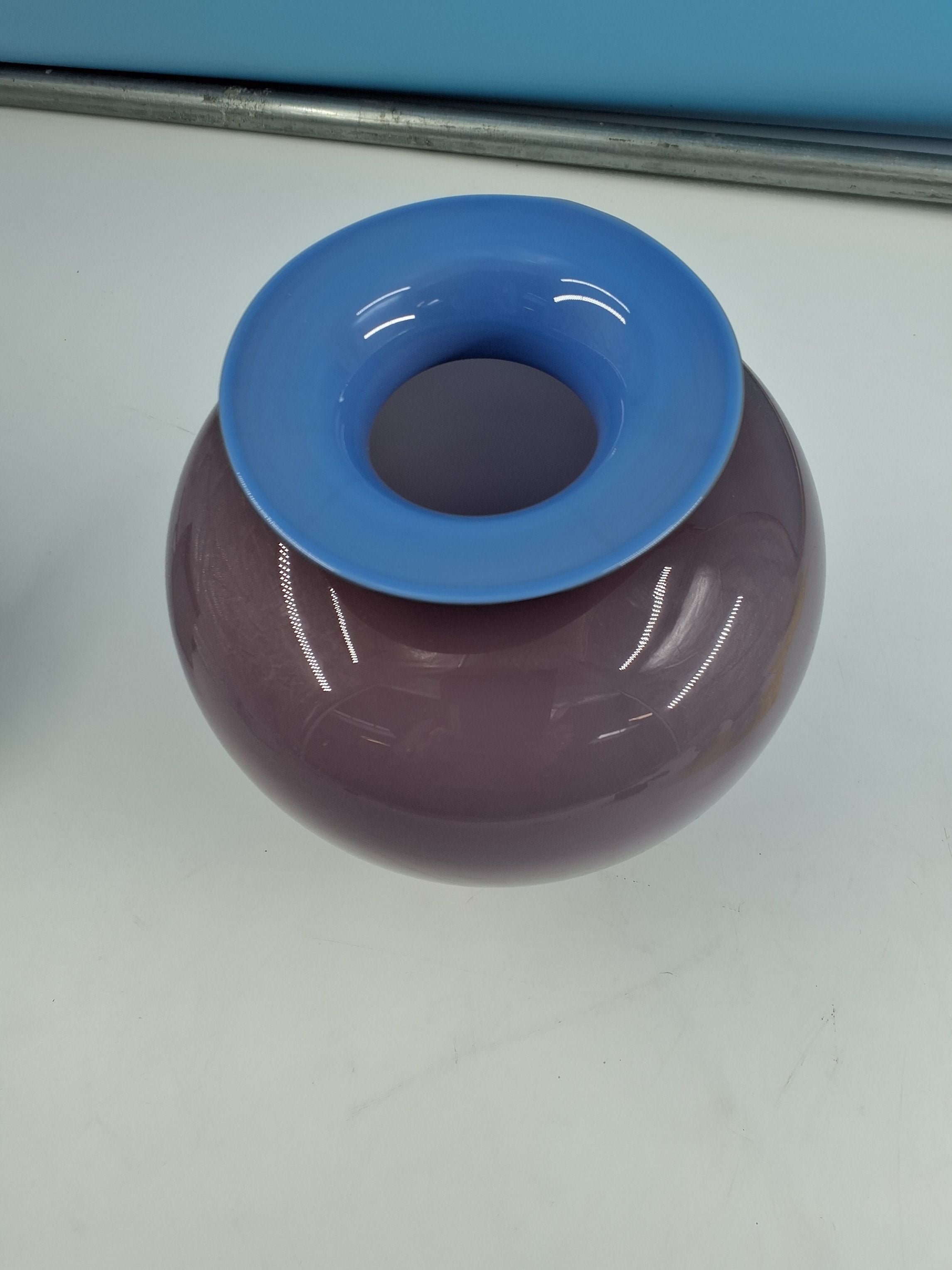 Vase i lilla nuancer