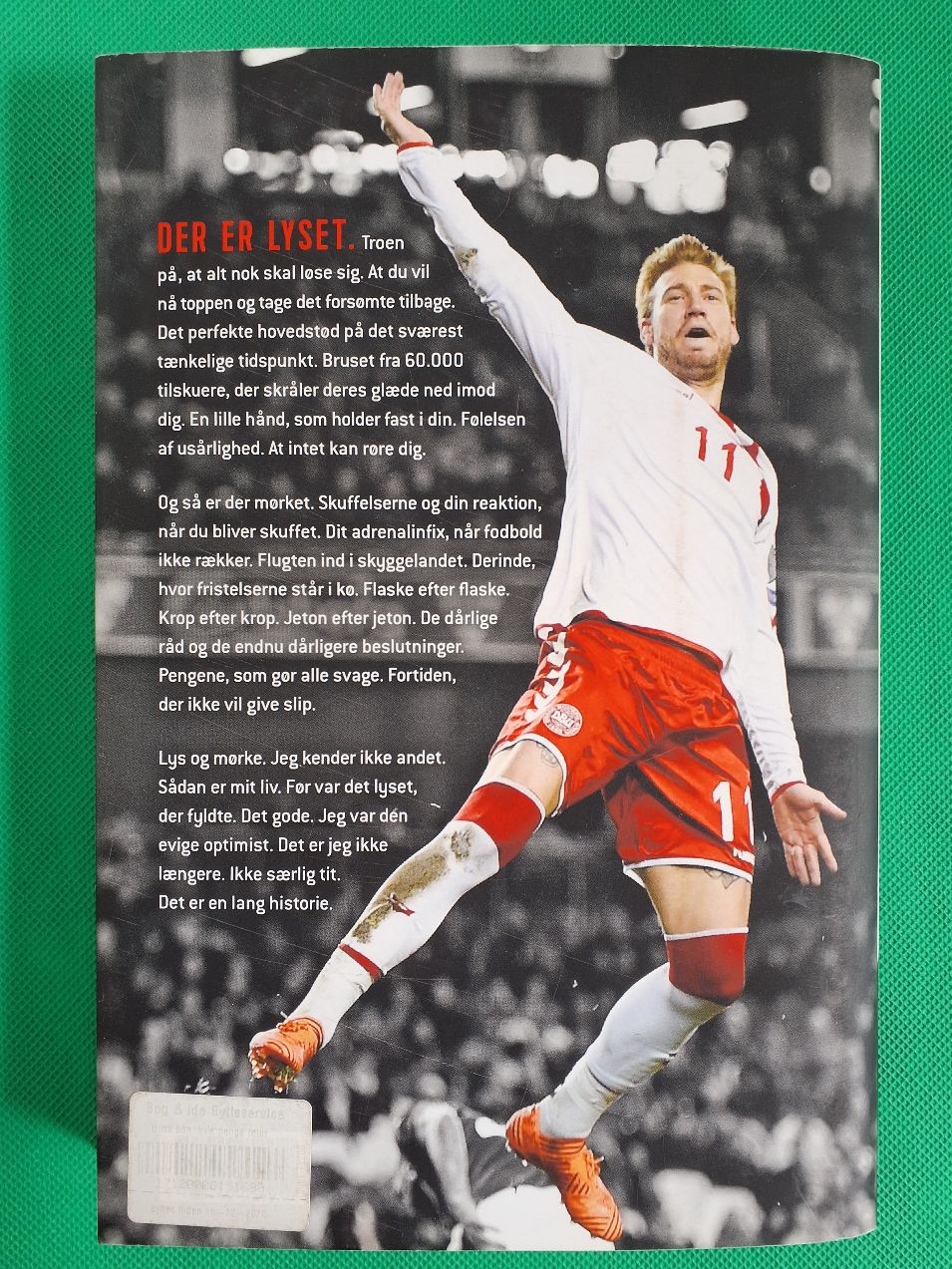Nicklas Bendtner: Begge Sider
