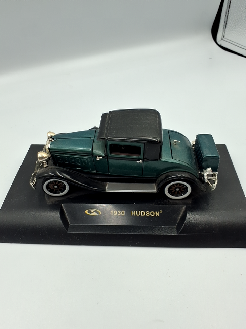 Modelbil