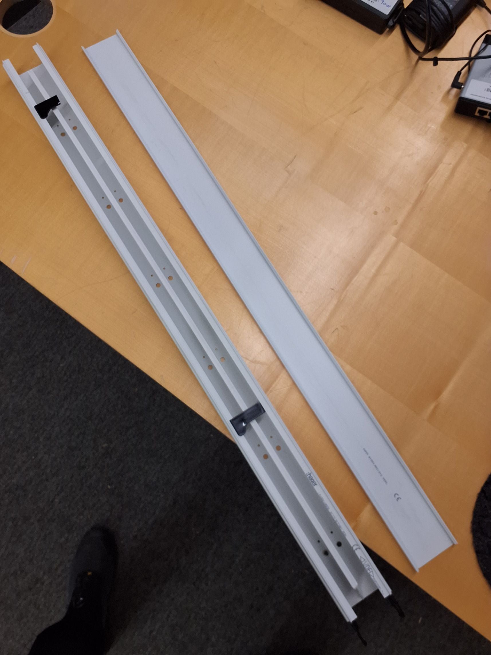 Kabelskinne Hager - 9525