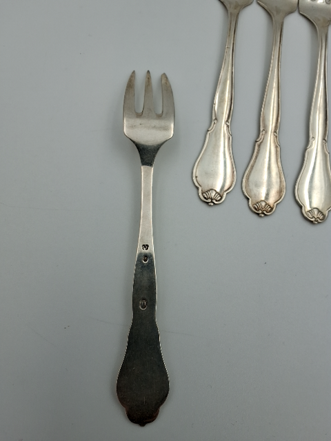 7. Kagegafler