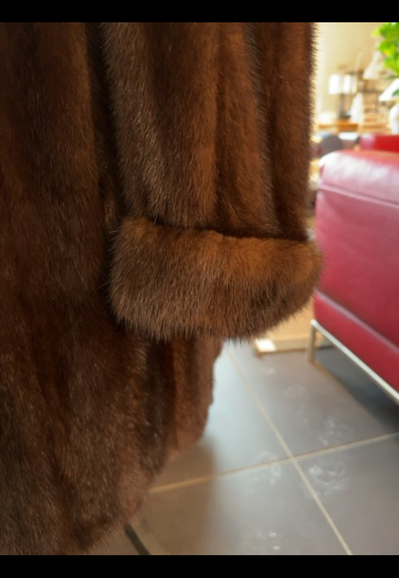 Brun mink frakke