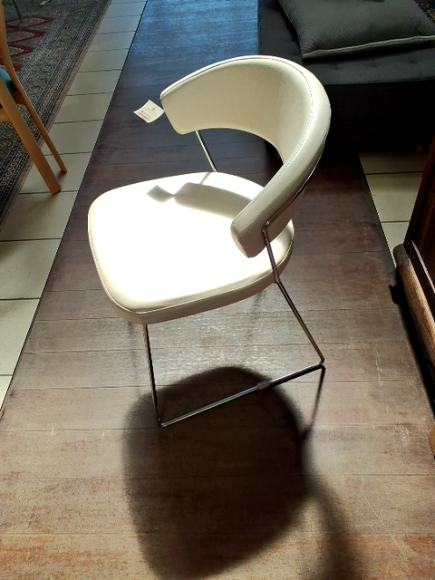 Design stol pt. 3 stk af 275 kr