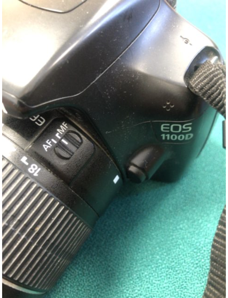 Canon 1100D