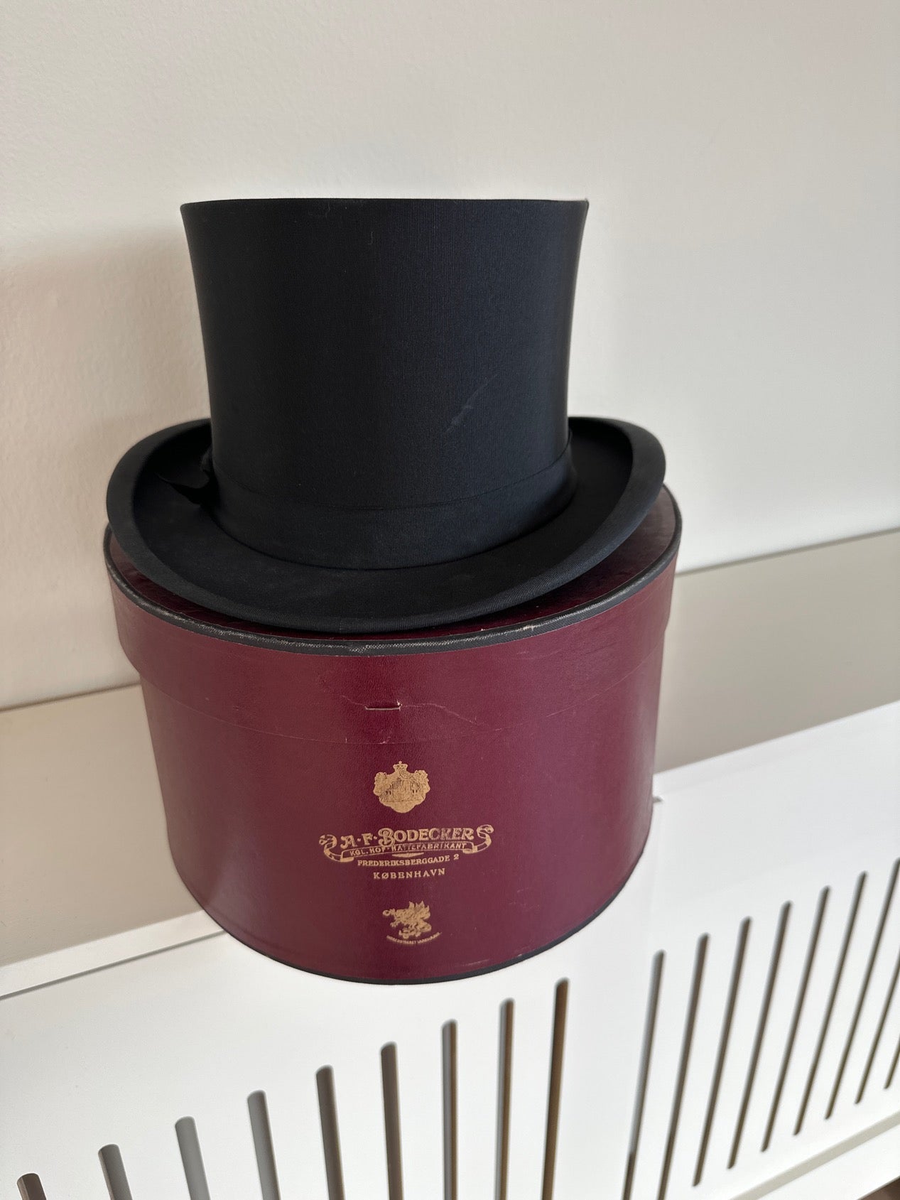 High Hat