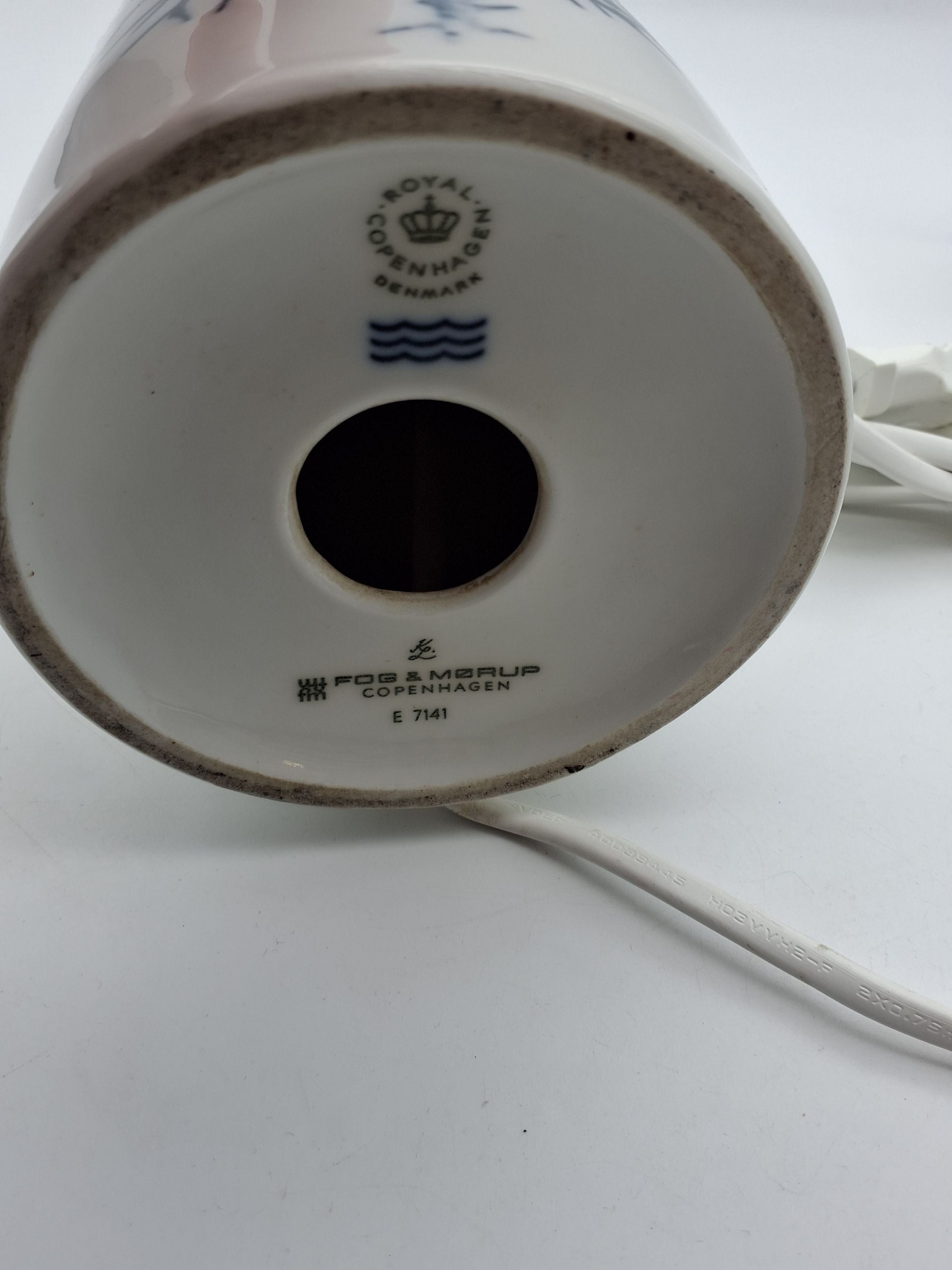 Royal Copenhagen Tidsel bordlampe