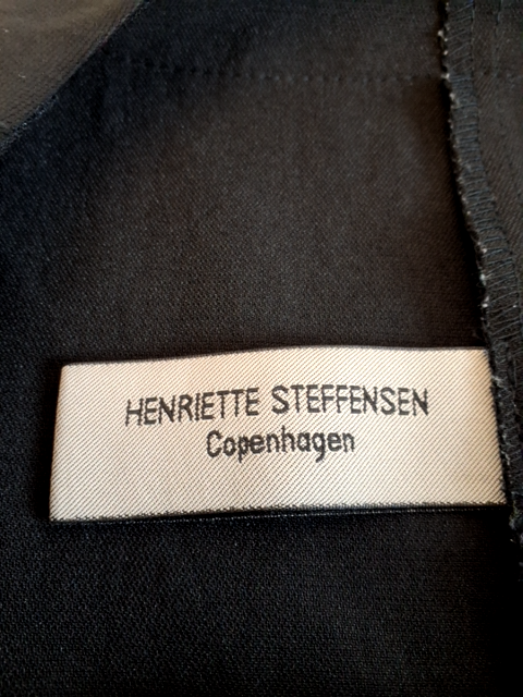 Henriette Steffensen Kjole