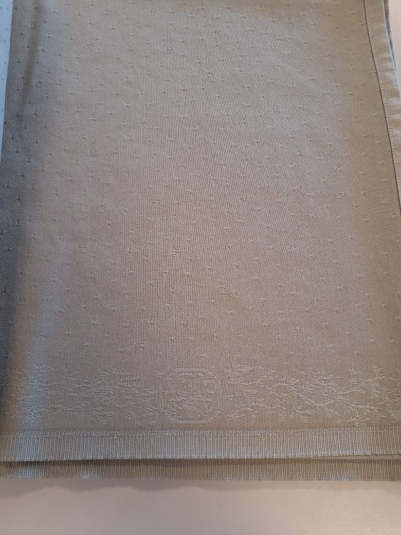 Georg Jensen Damask dug - Vinterrose - i grønlig nuancer