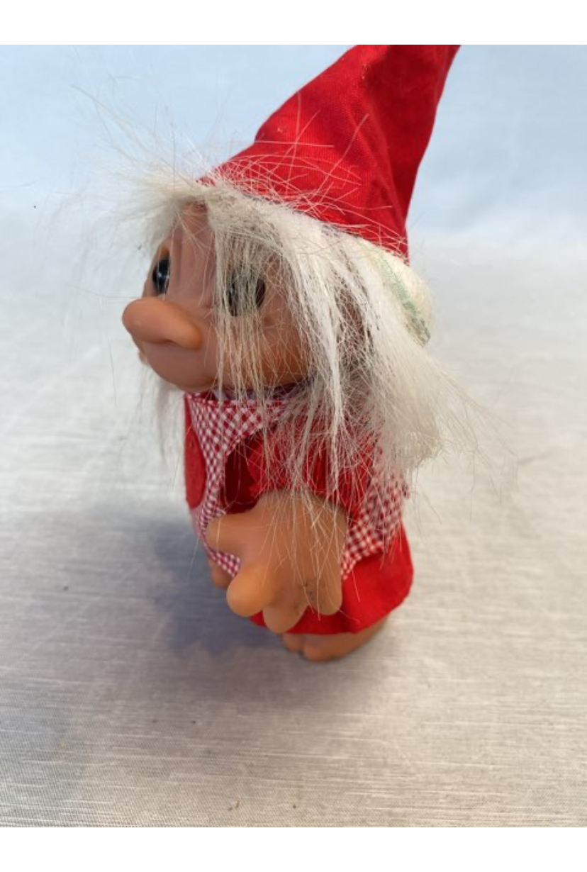 Dam trold nisse pige