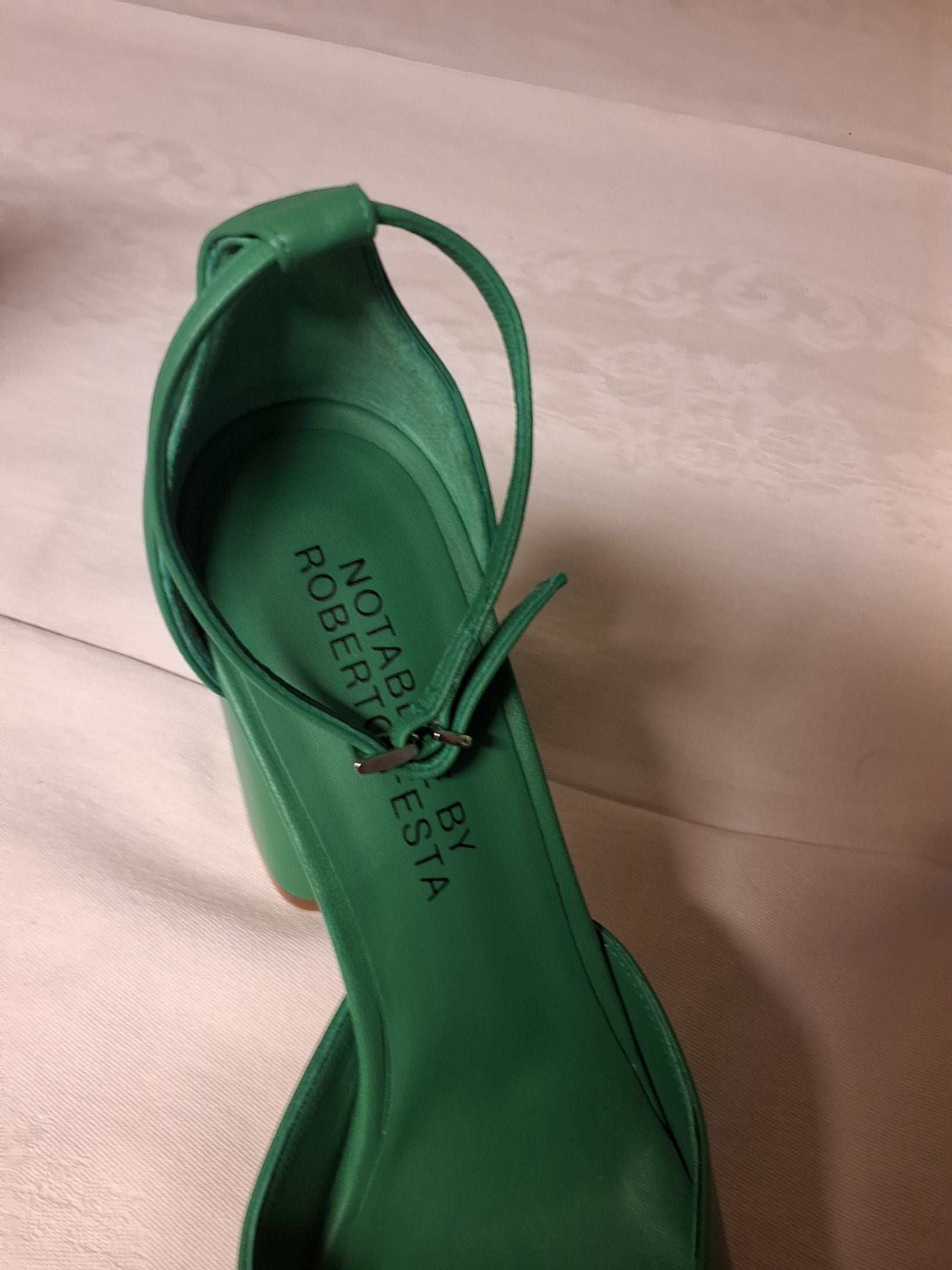 Notabene sko i fin grøn