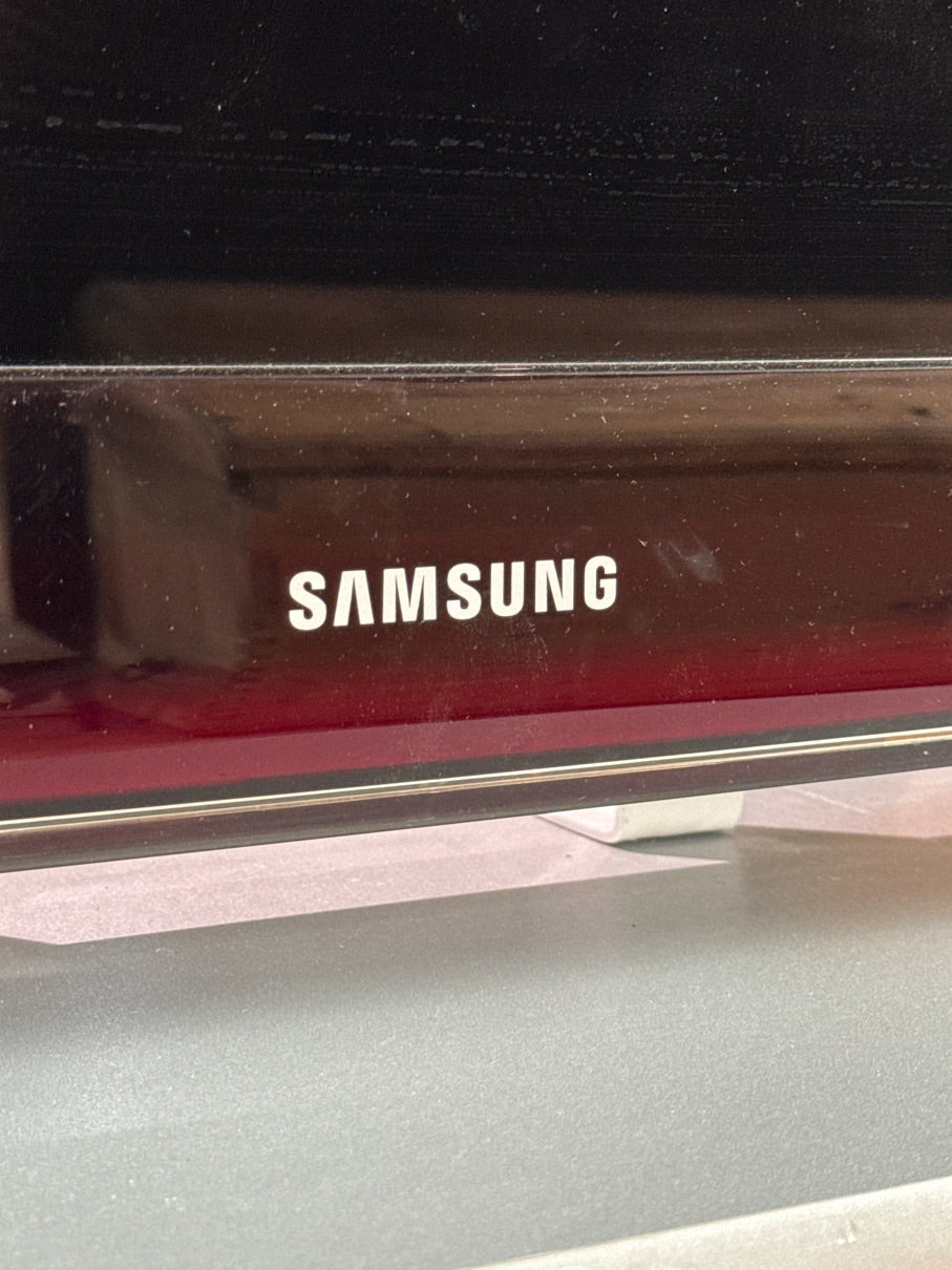 Tvbord m. Samsung tv