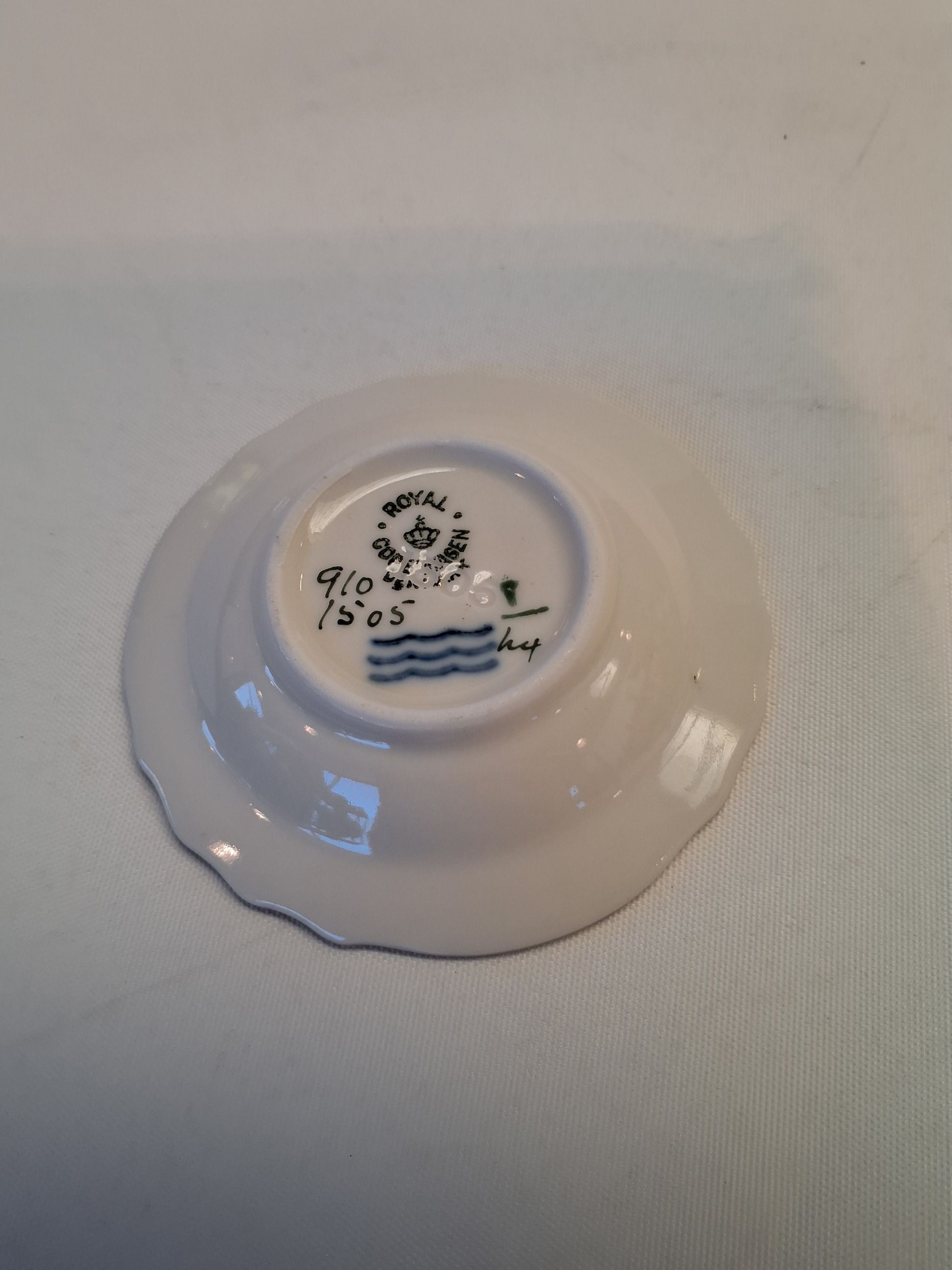 Royal Copenhagen Asiat brun