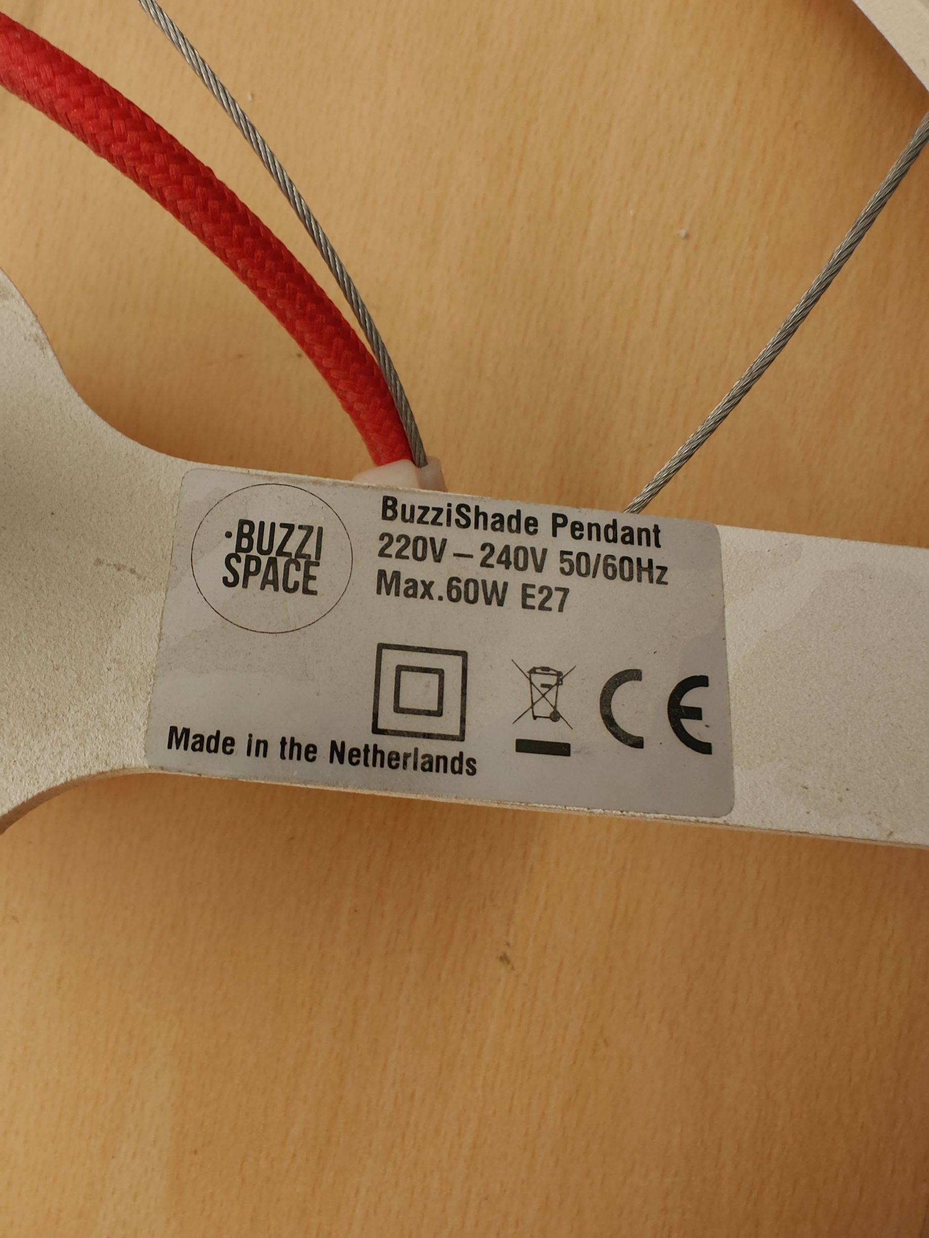 BuzziShade Medium (M). Pendel