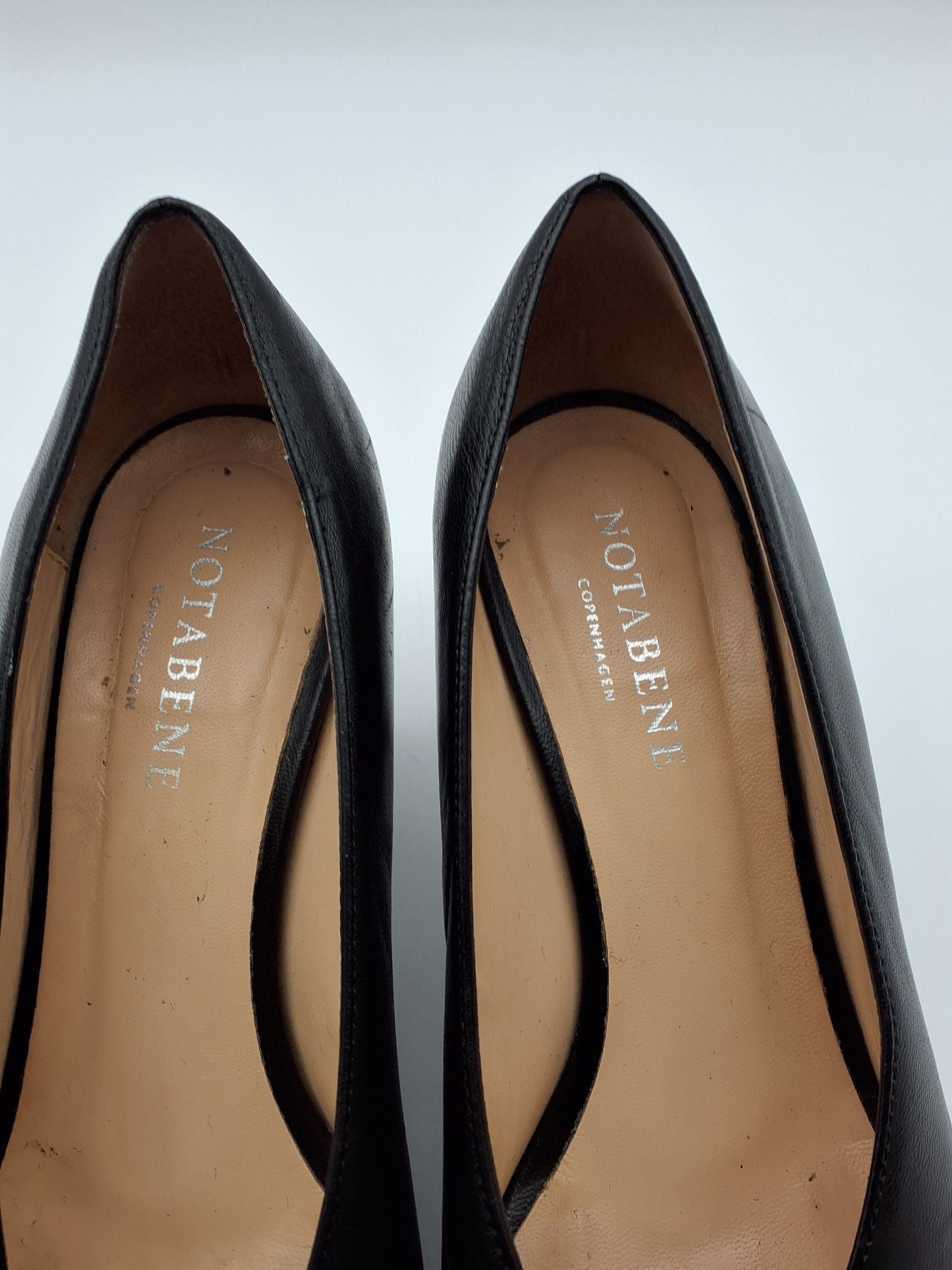 Notabene Pumps