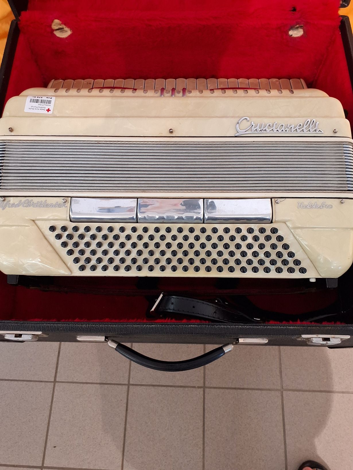 Crucianelli Harmonika fra Alfred Christensen Holstebro