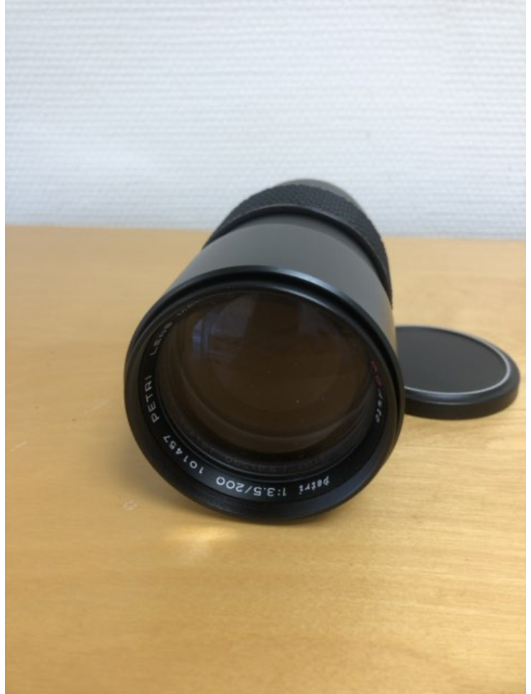 Objektiv PETRI LENS