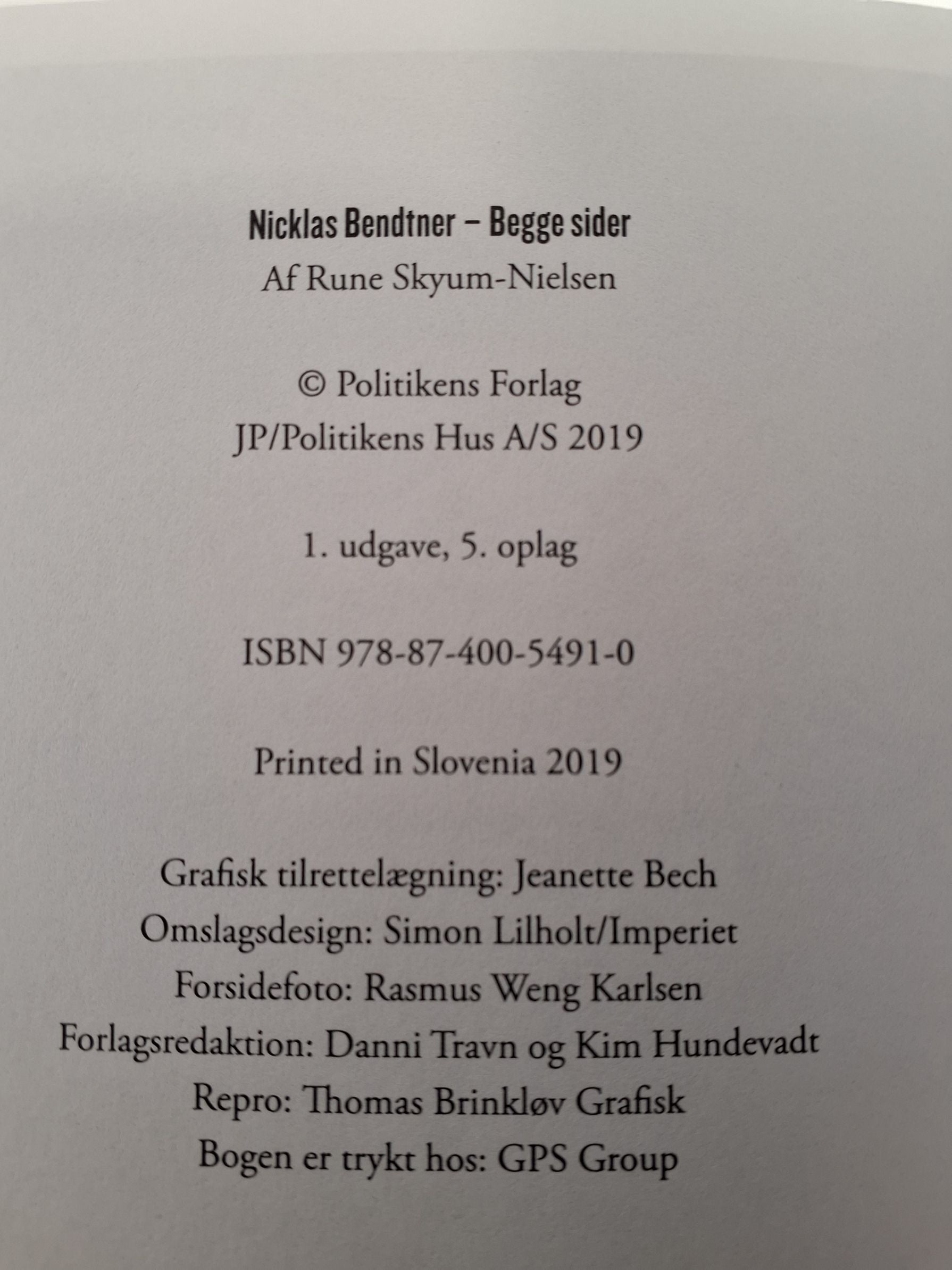 Nicklas Bendtner: Begge sider