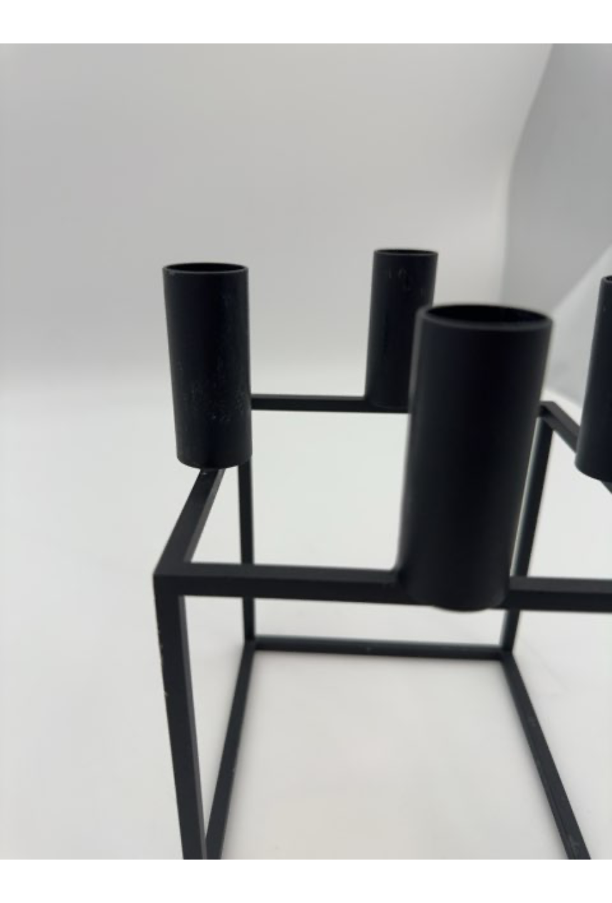 Kubus 4 by Lassen