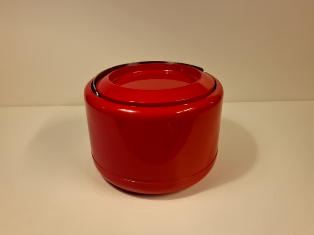 Retro ispand Stelton