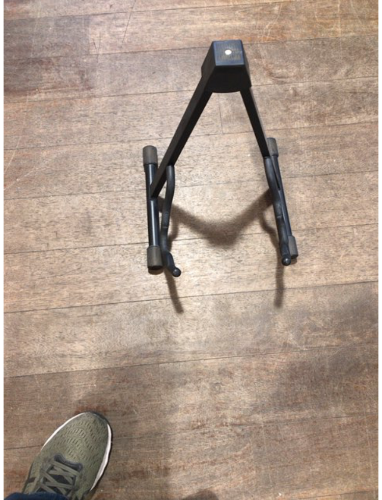 Guitar med holder