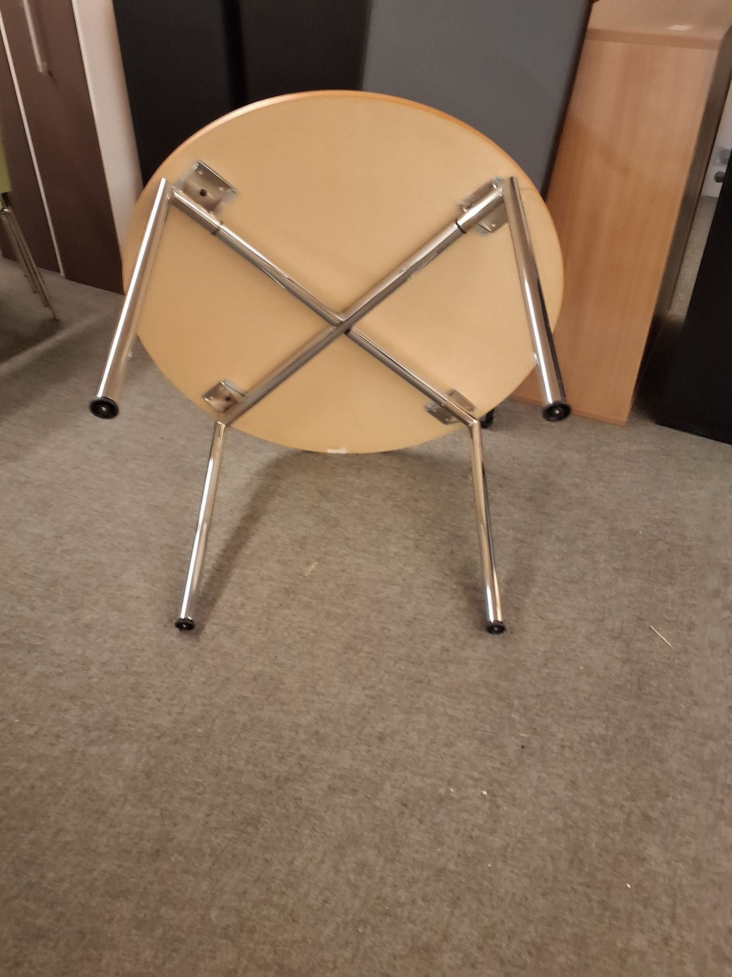 Bord Ø 110 bøgelaminat 7130