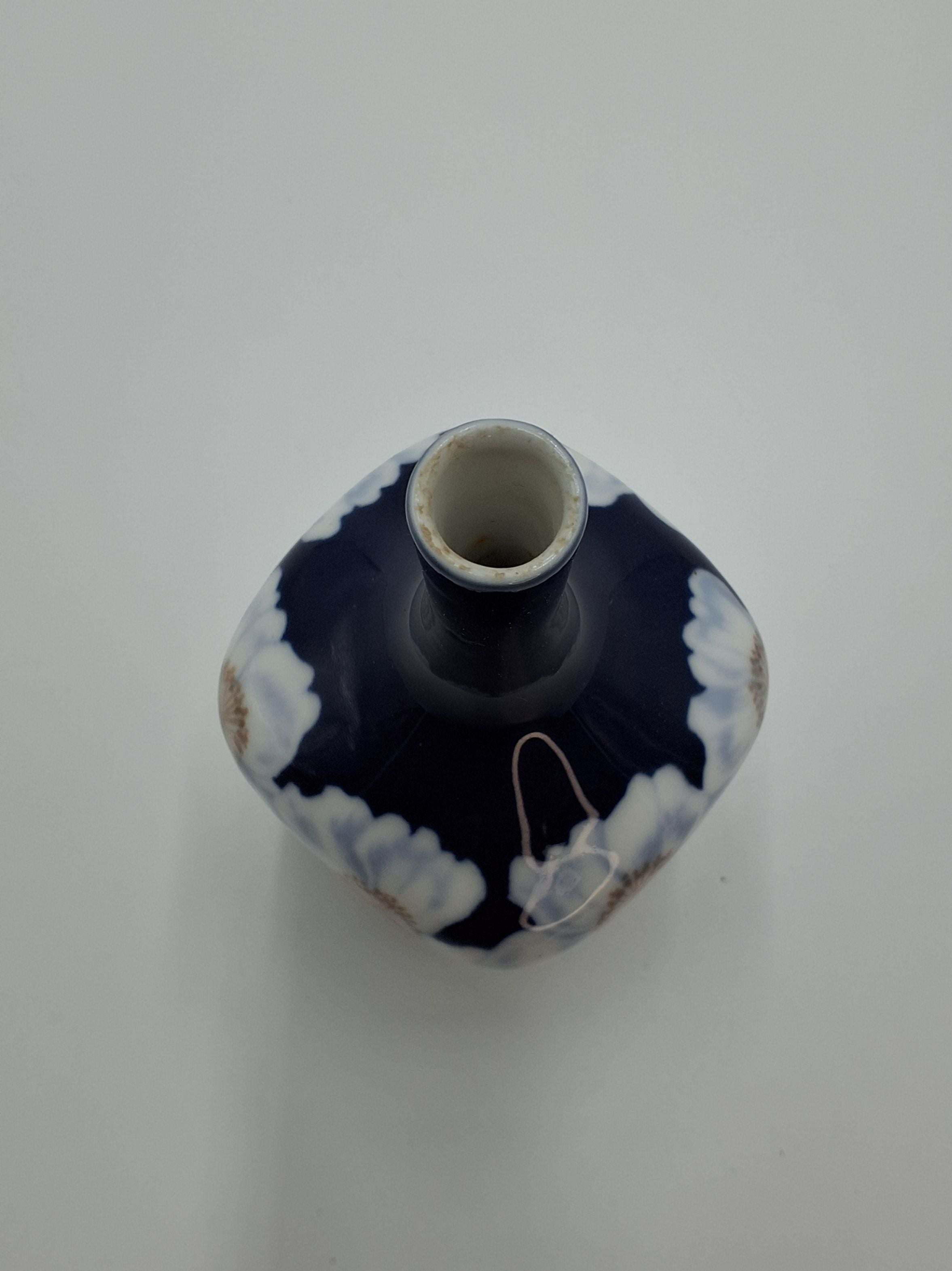 Vase RC Art Nouveau Vessel