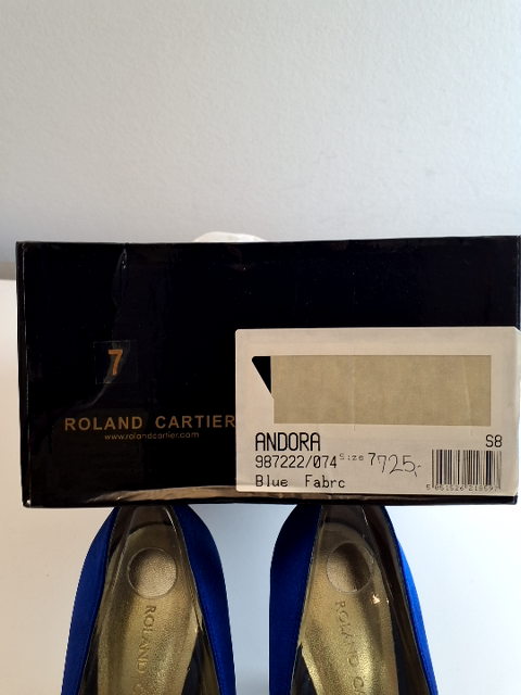Roland Cartier Stiletter