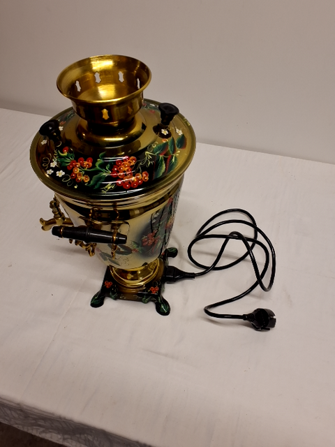 Samovar ny pris 75 kr.