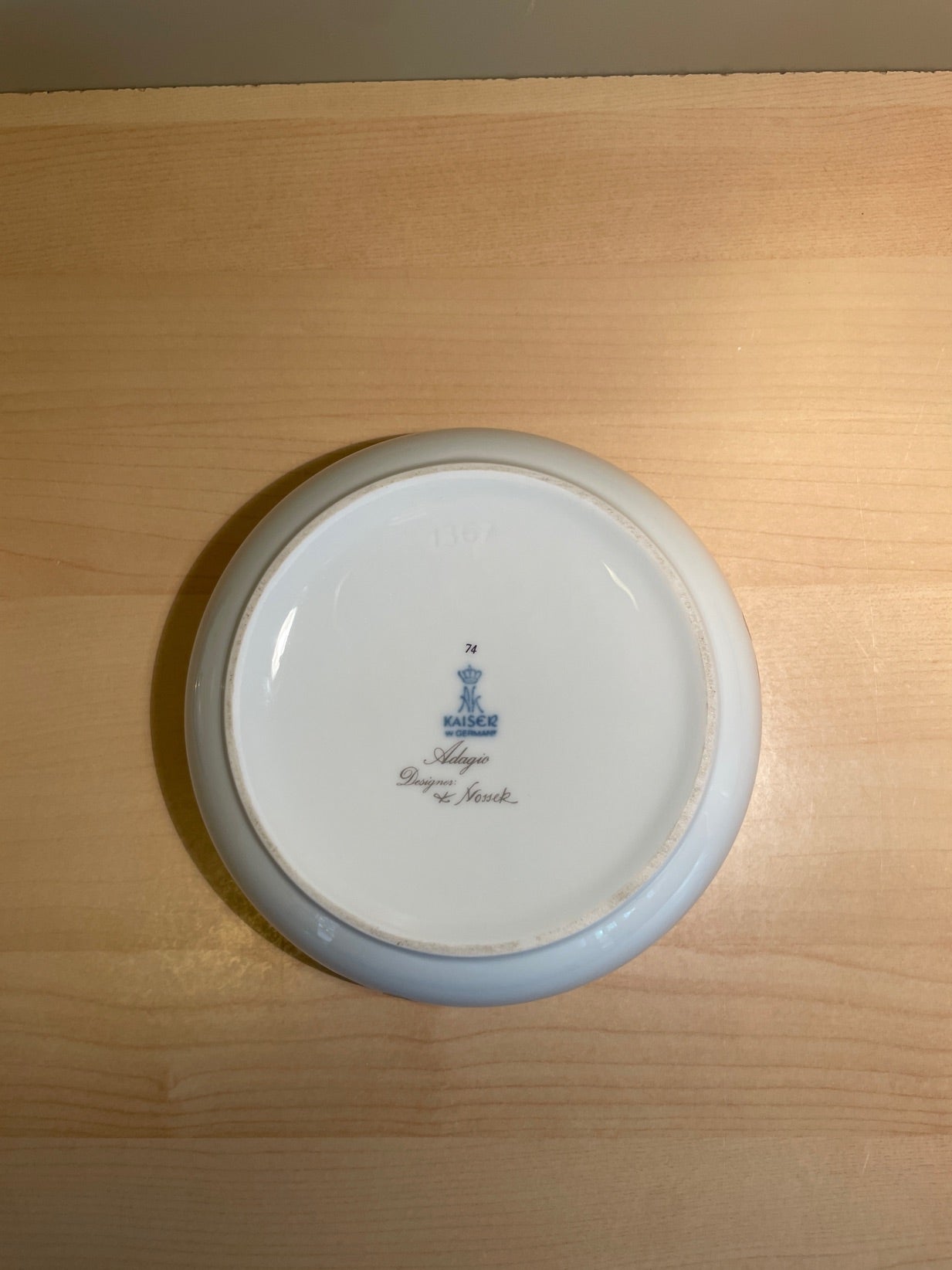 AK Kaiser porcelæn. Skål m. låg