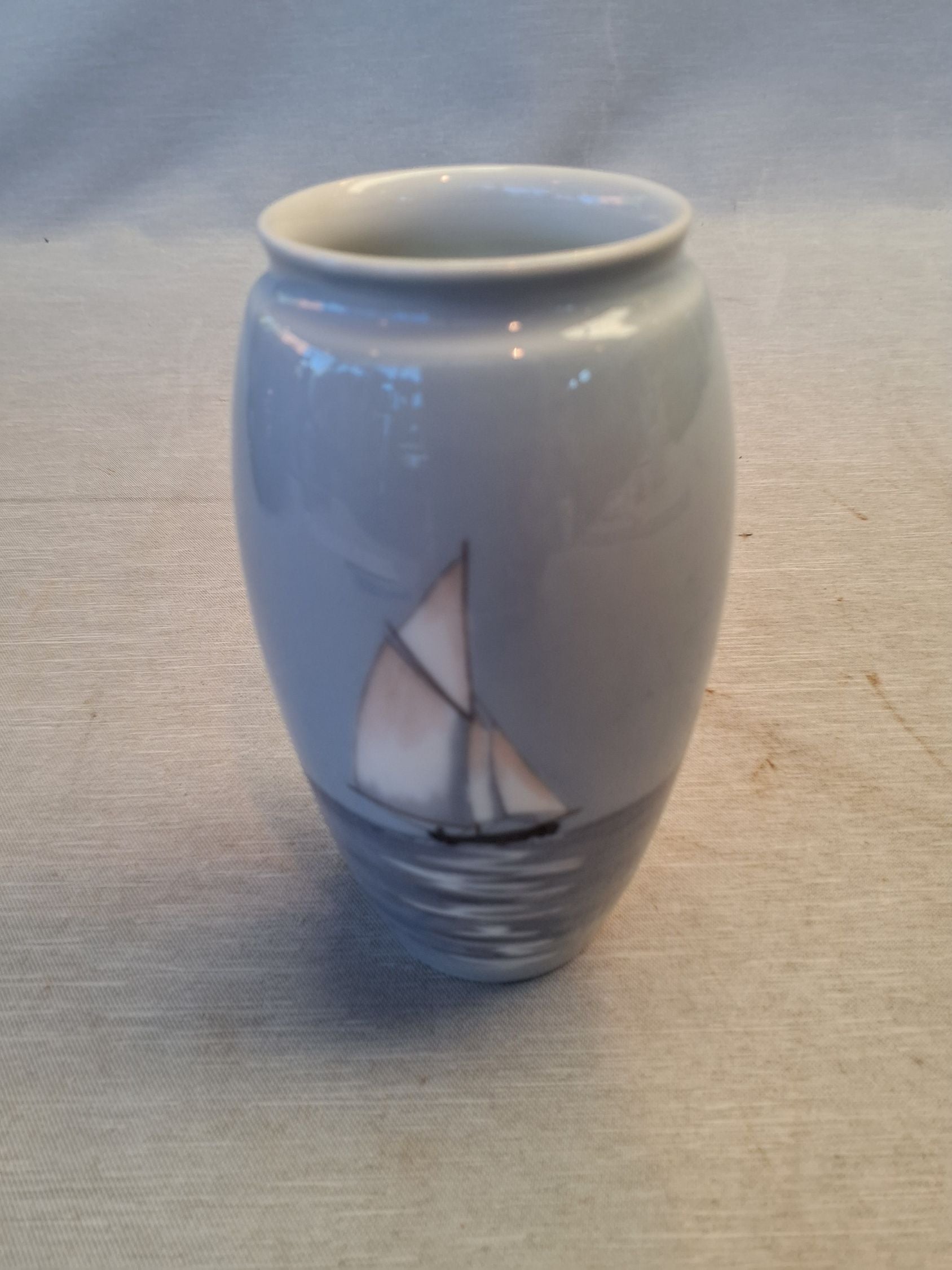B&G Vase med Skib