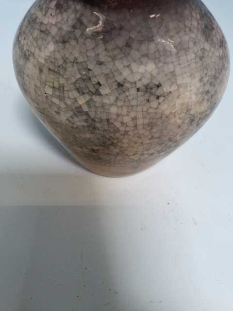 Vase med rundkirke