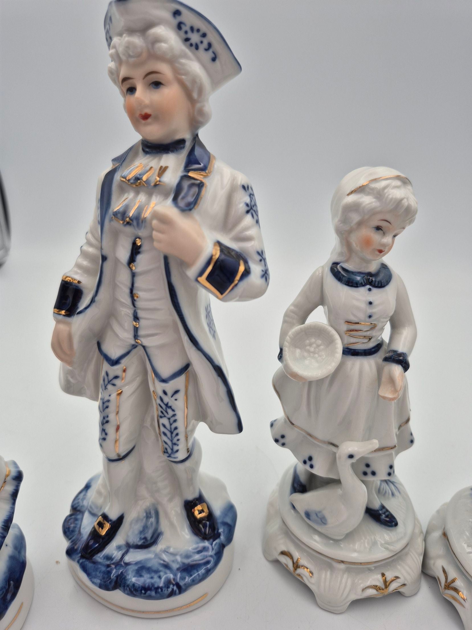Porcelænsfigur 4 stk.
