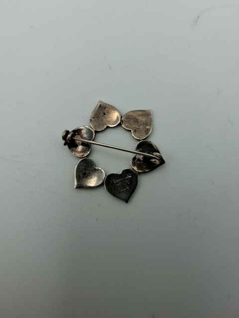 Rund Broche, Hans Hansen