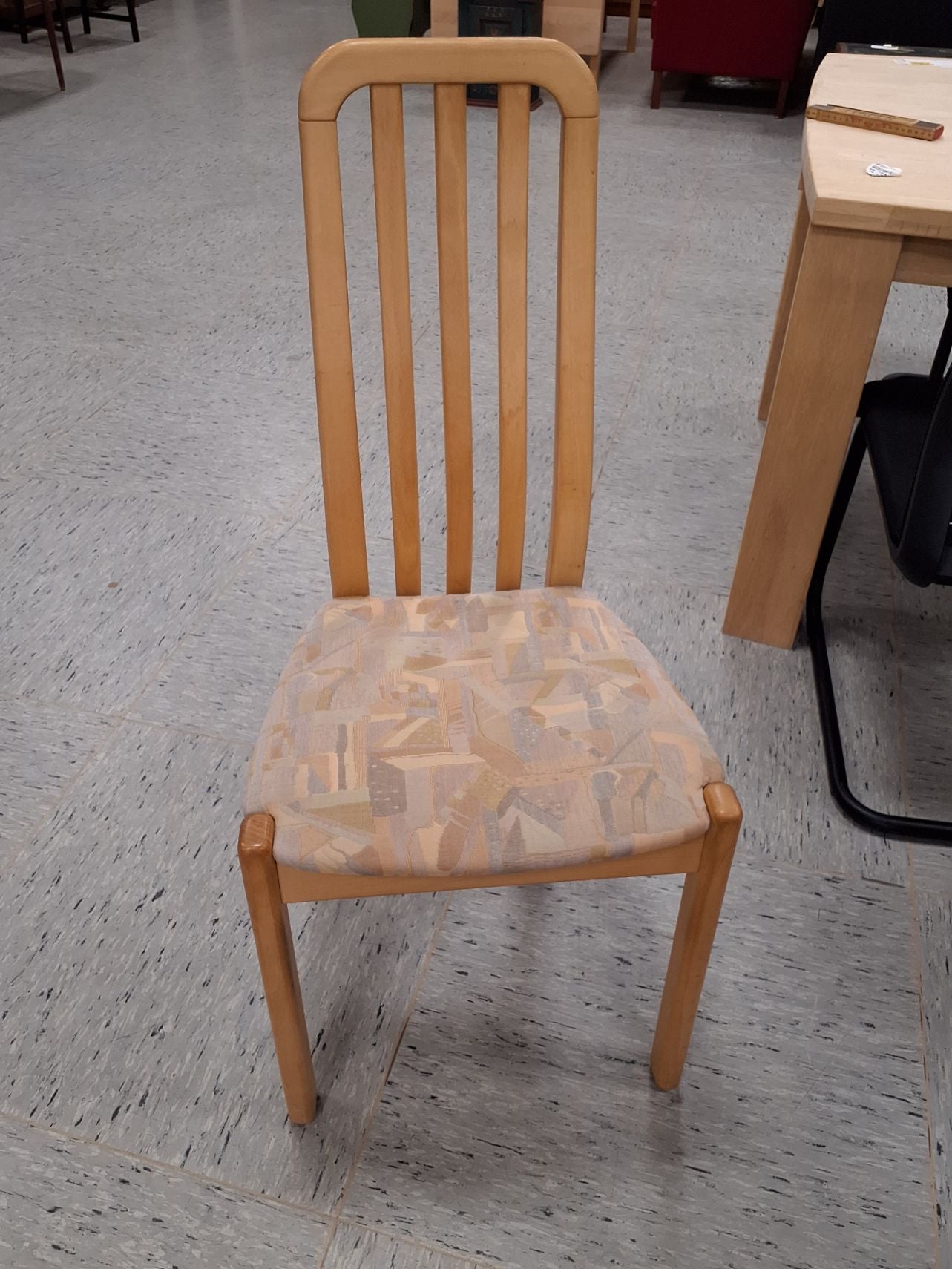 Spisebord,Bøg.+ 6 stole+ 2 plader