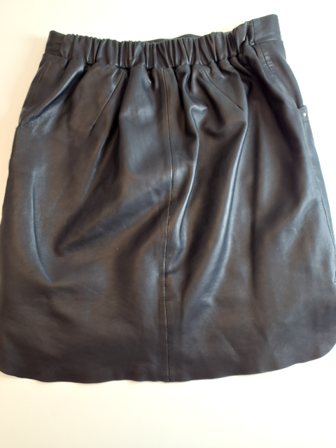Wardrobe Cph skind nederdel
