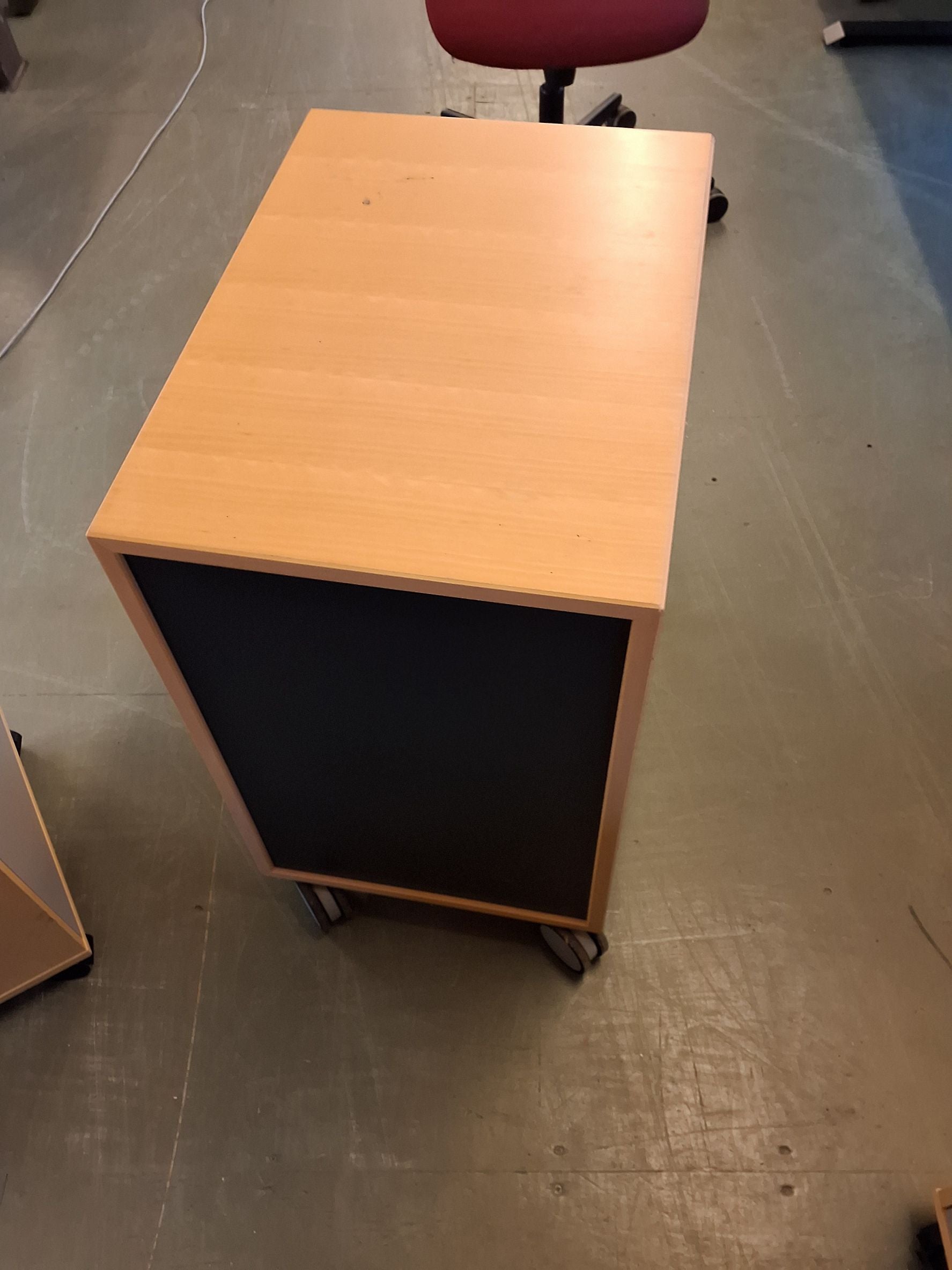 Kontor skuffe U/nøgle