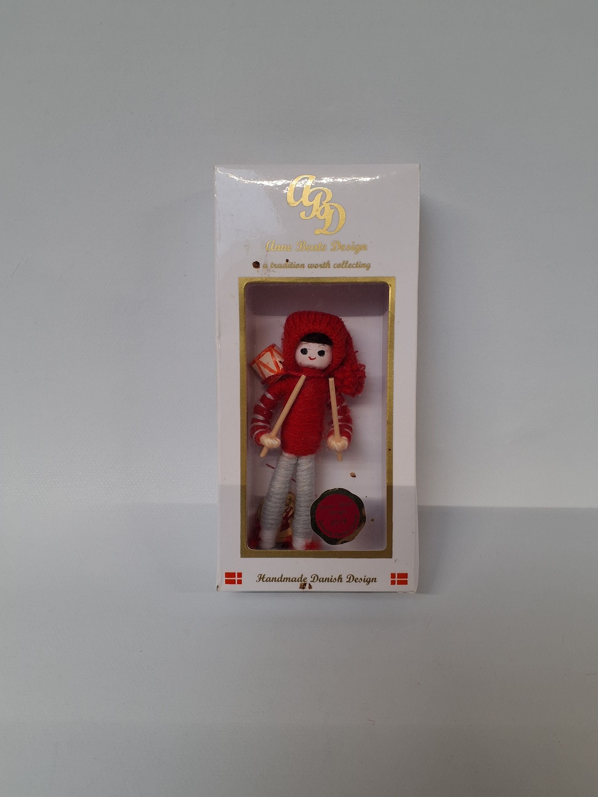 Anne Beate Design - Nisse med tromme.