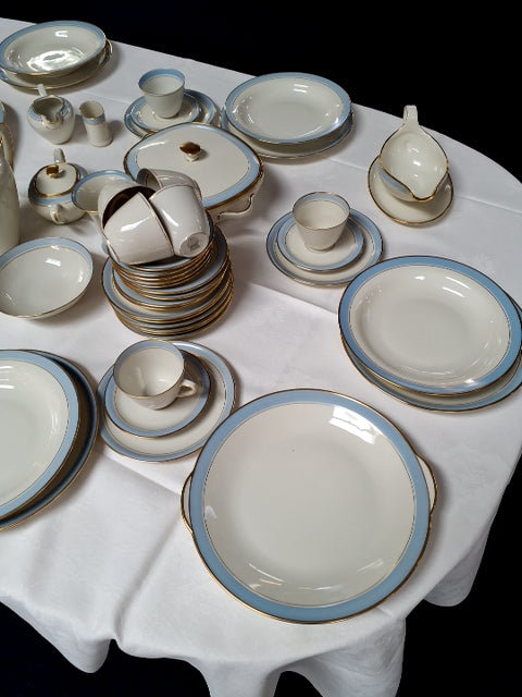 Stel Fredensborg, mange dele