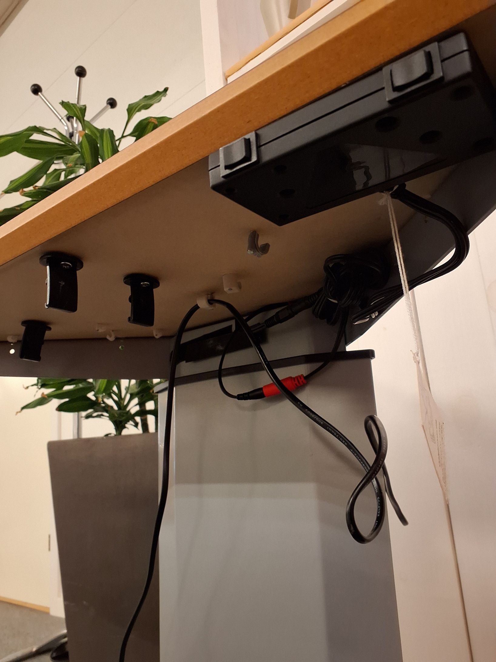 DIY hæve-sænkebord - 1075