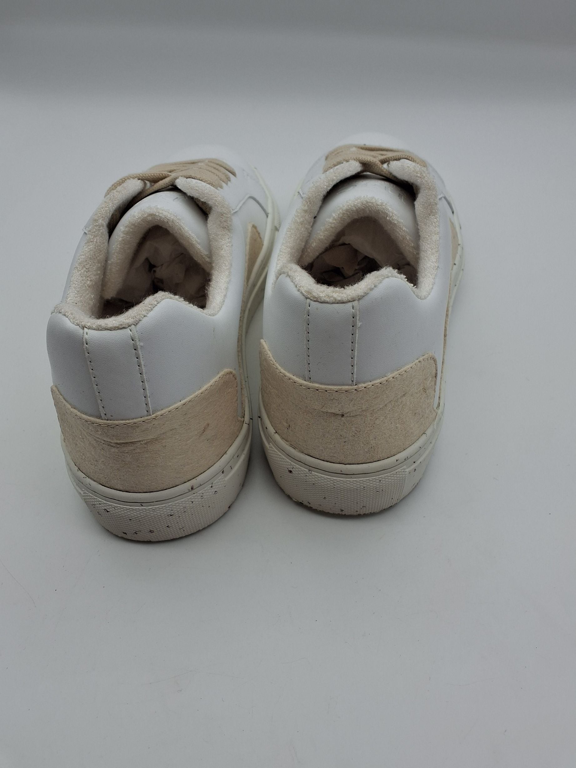 NAE Vegan Berlin White Sneakers